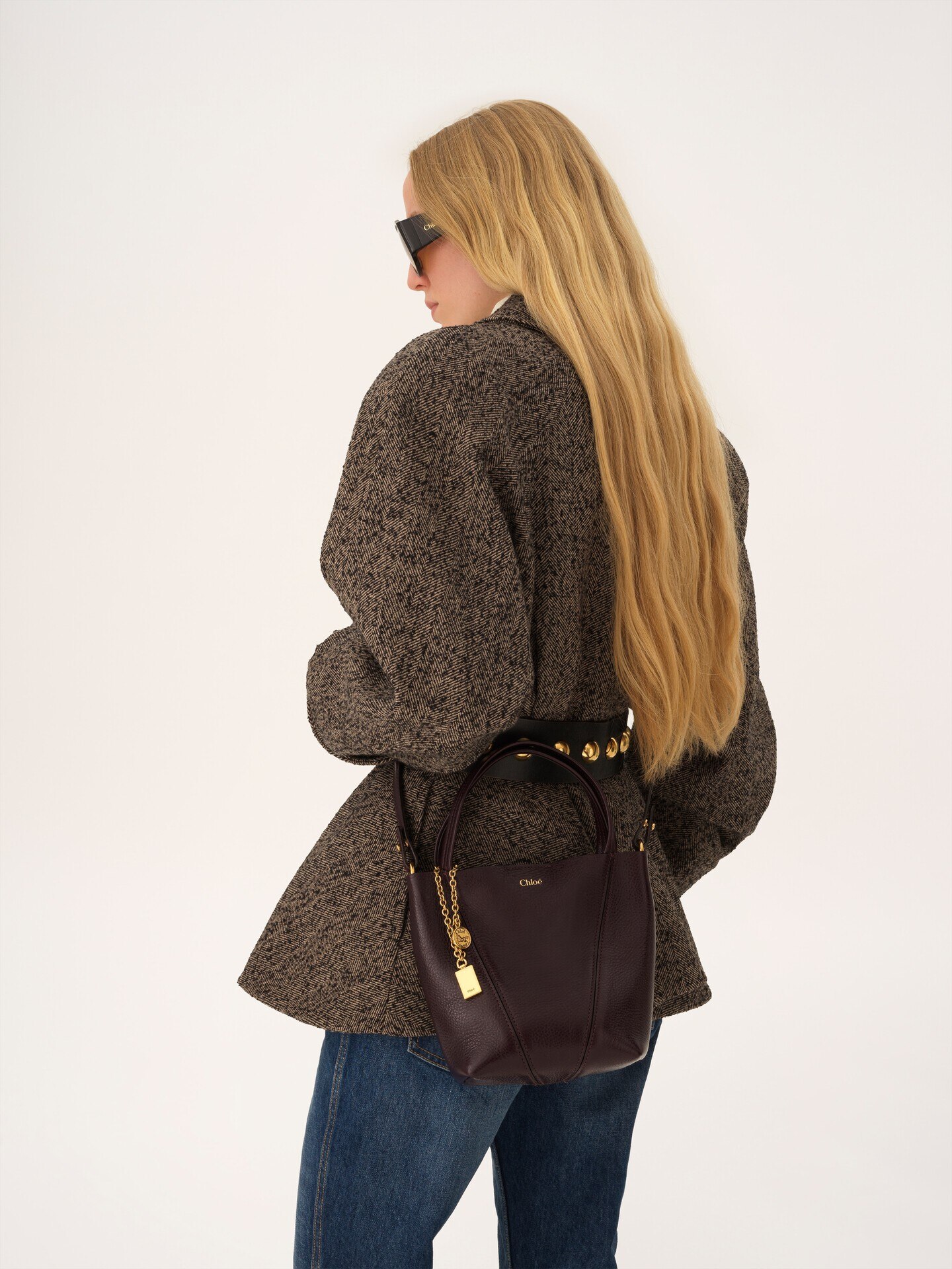 Small Chlo&eacute; Spin tote bag in grained leather - 8.0