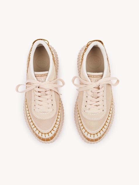 Nama sneaker