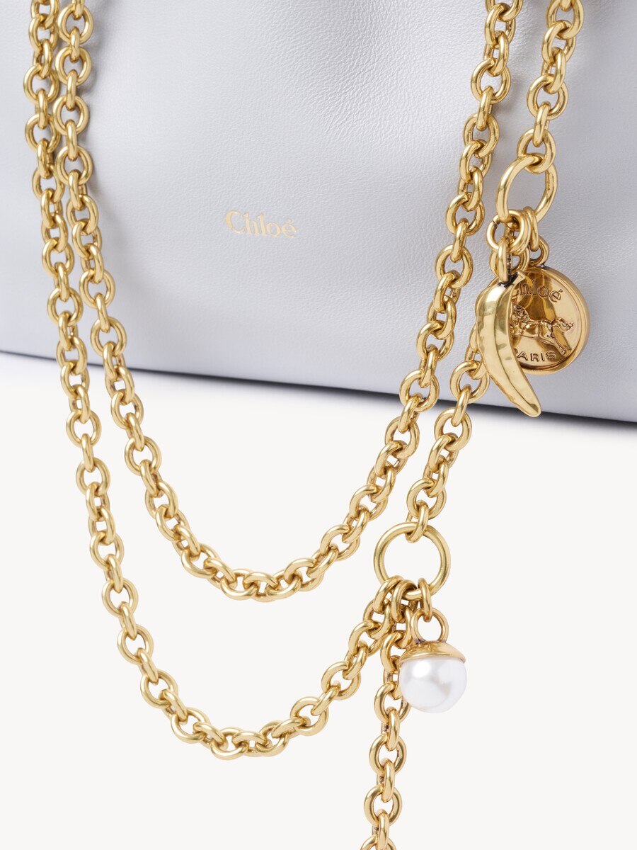Small Chlo&eacute; Icons shoulder bag with chain in soft leather - 6