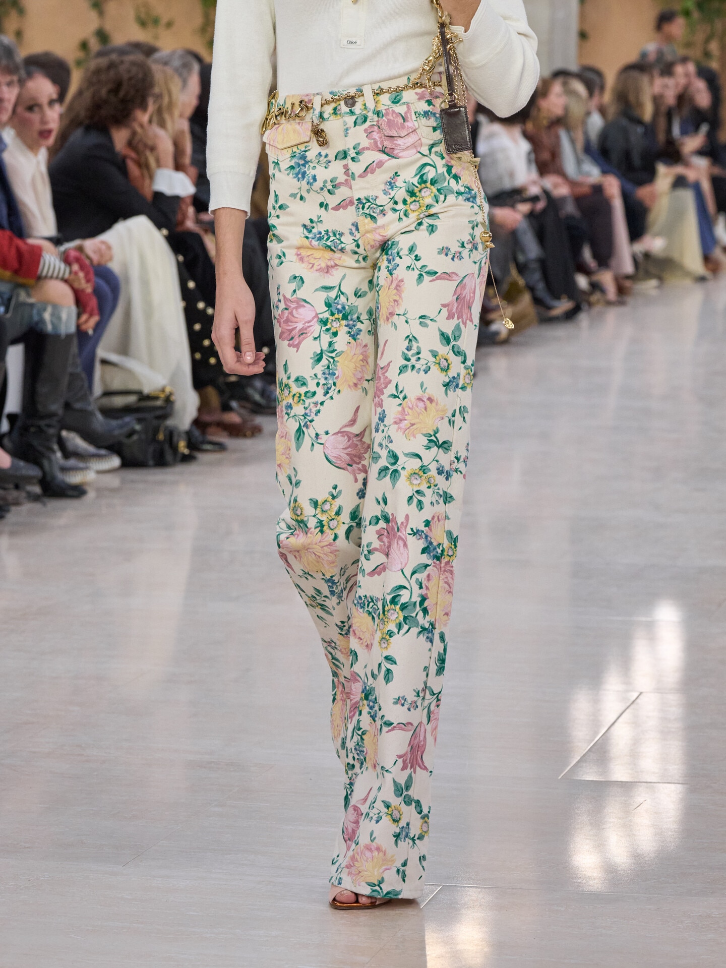 Look 61 - 3