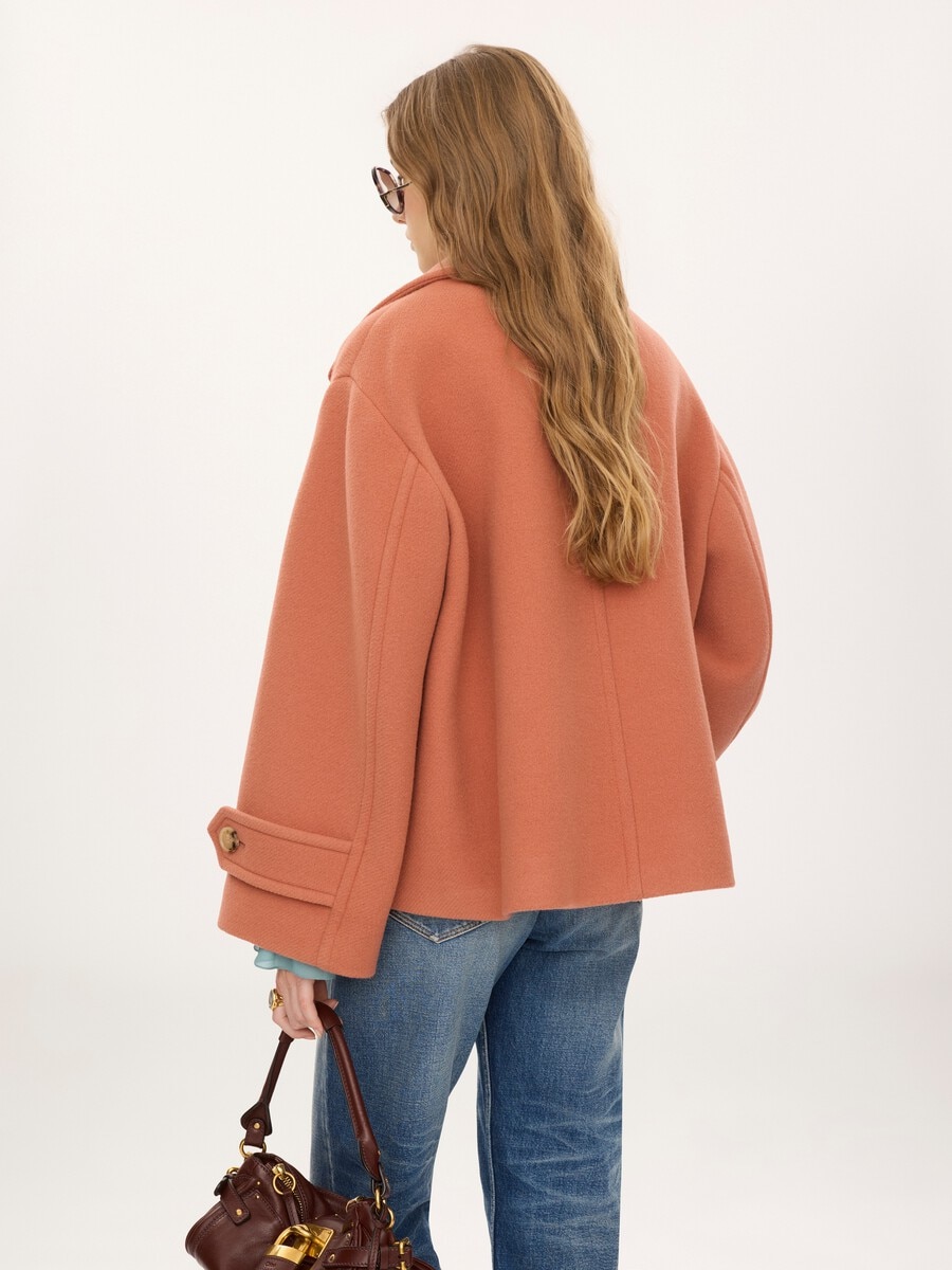 Oversized short coat in wool - 4
