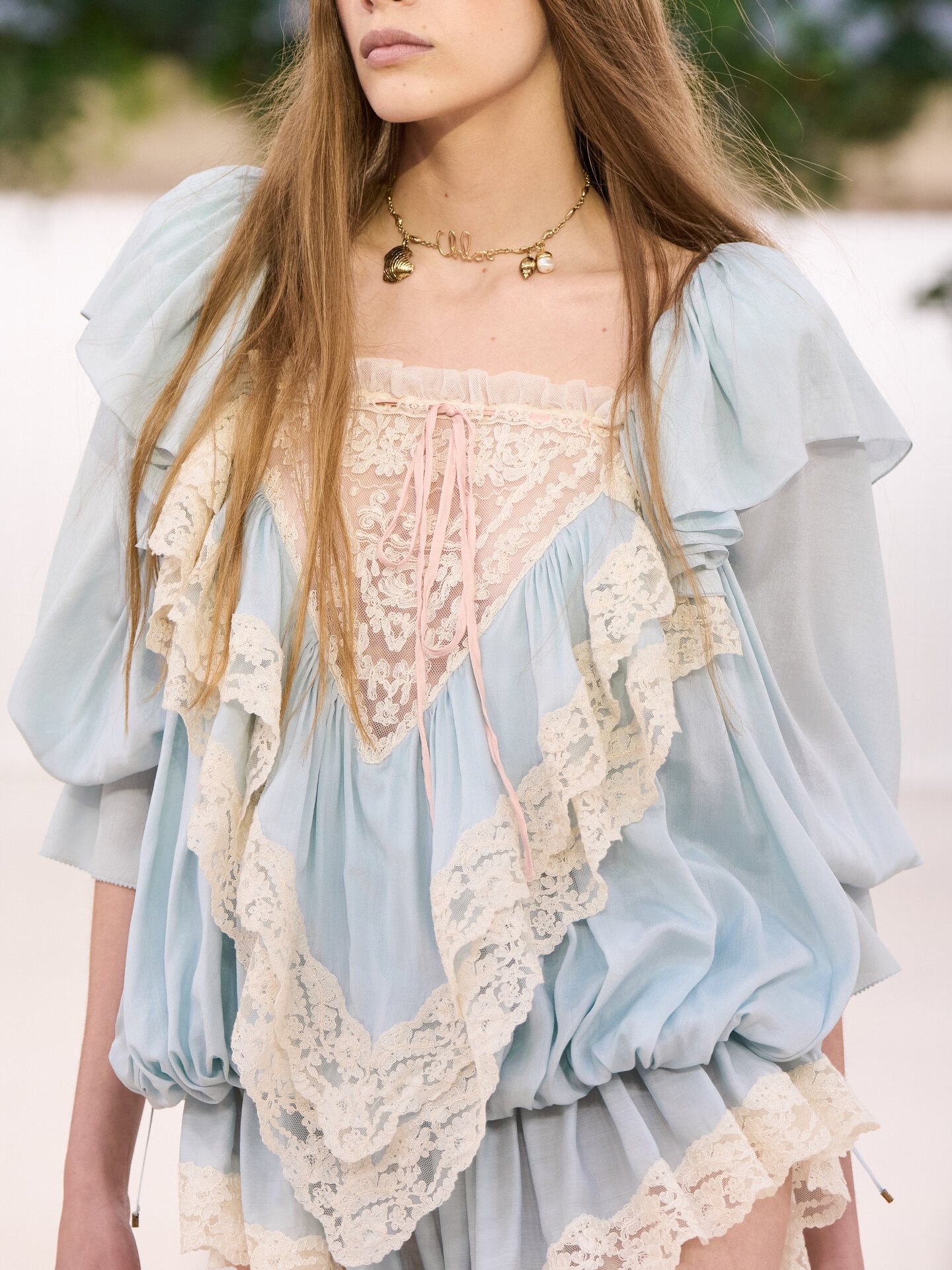 Look 16 - 2