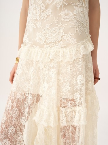 Thin-strap long dress in embroidered lace - 7