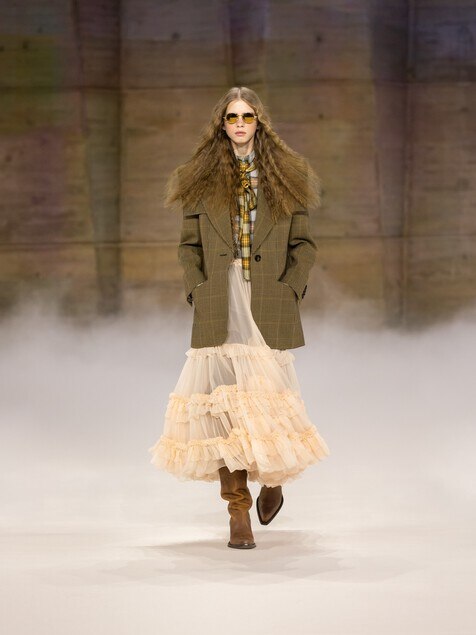 Look 04