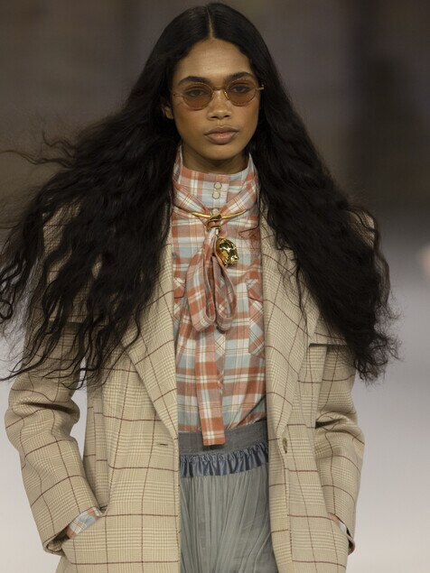 Look 03