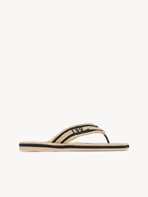 Chlo&eacute; Sand sandal