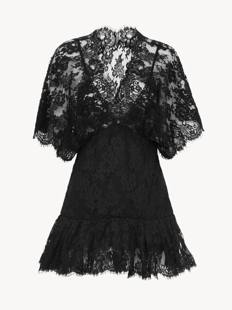 Fitted ruffle top in lace
