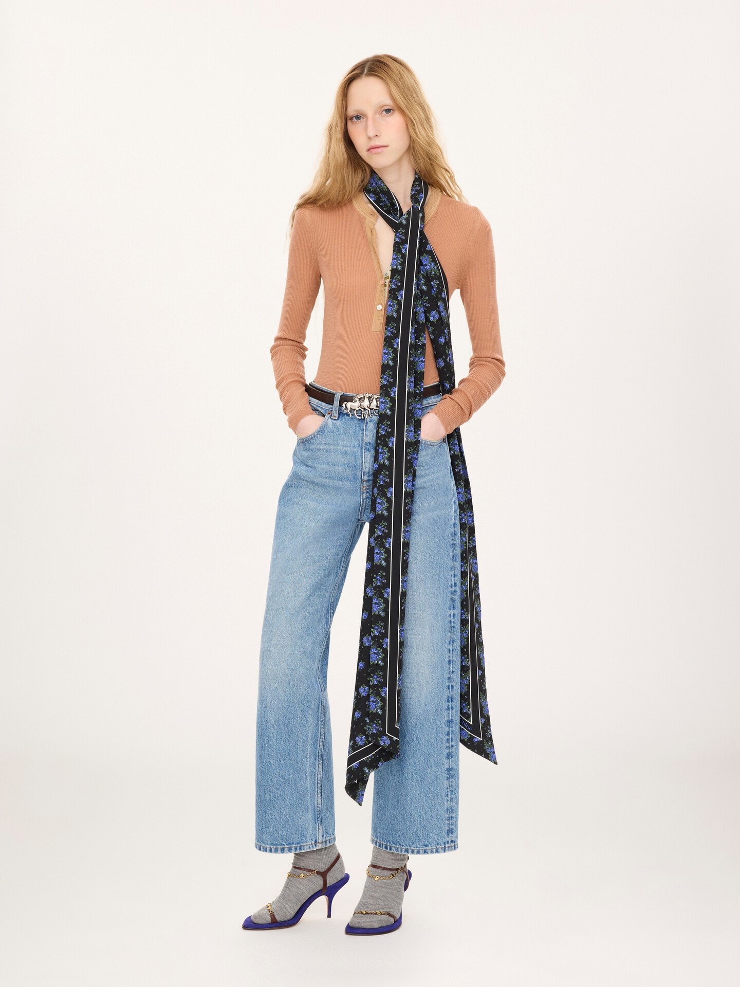 The Chlo&eacute; Folk bandeau scarf in silk cr&ecirc;pe - 2.0