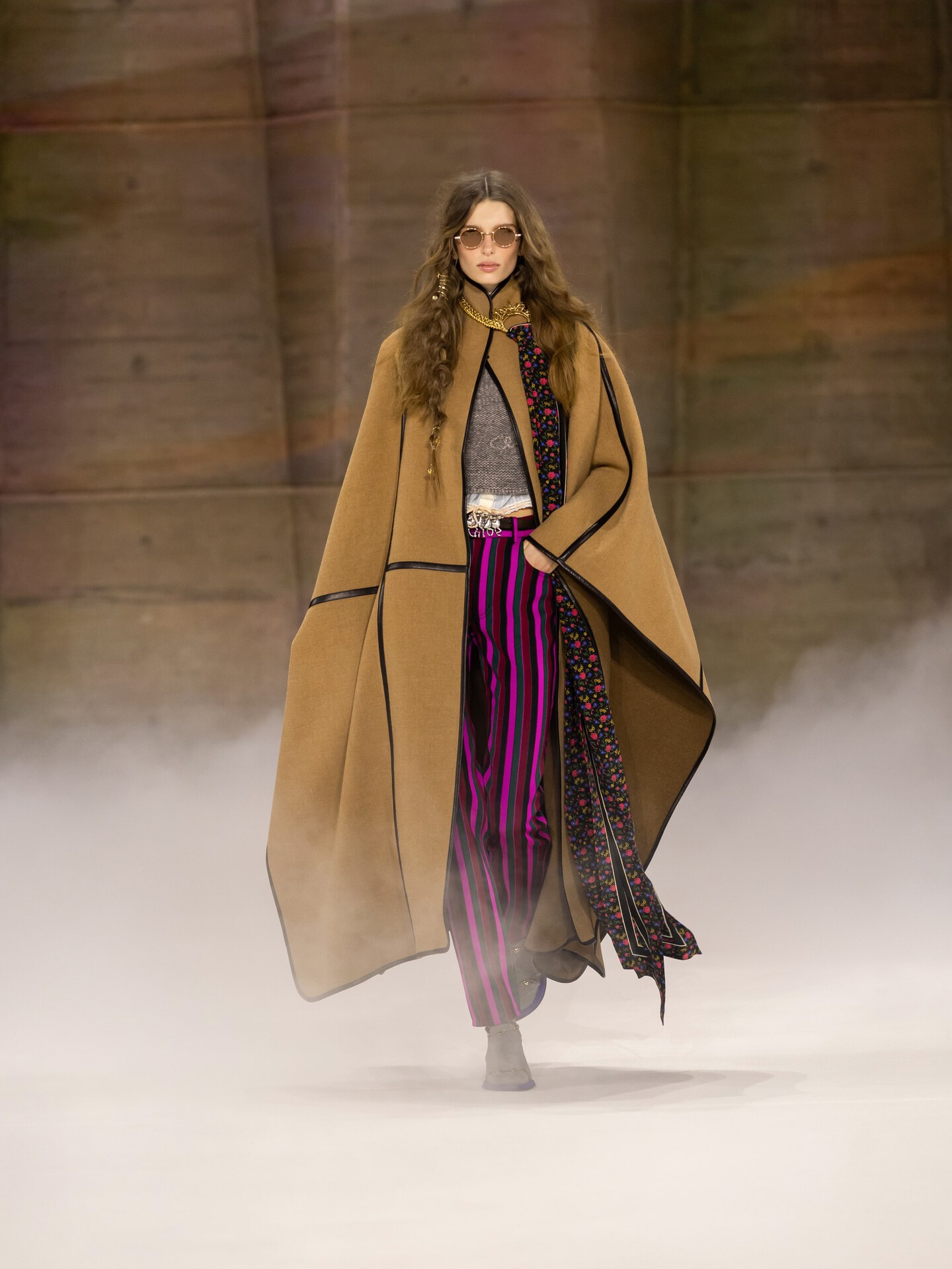 Look 27 - 1