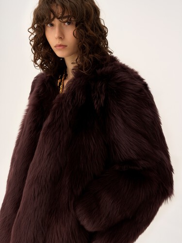 Oversized short coat in shearling - 7