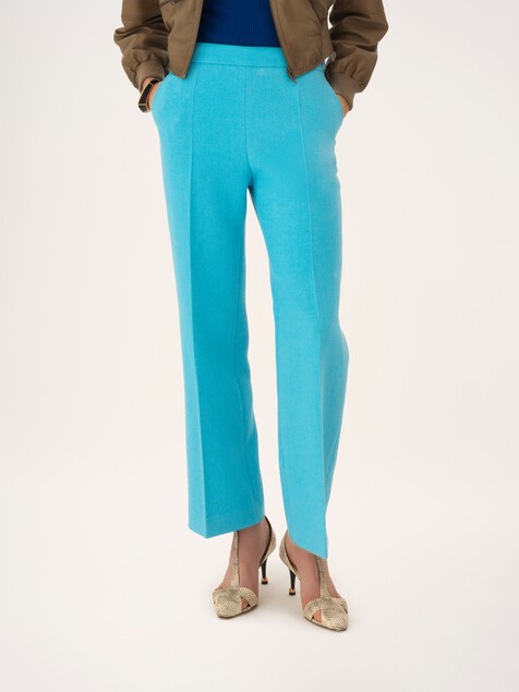 Straight cropped pants in wool cr&ecirc;pe