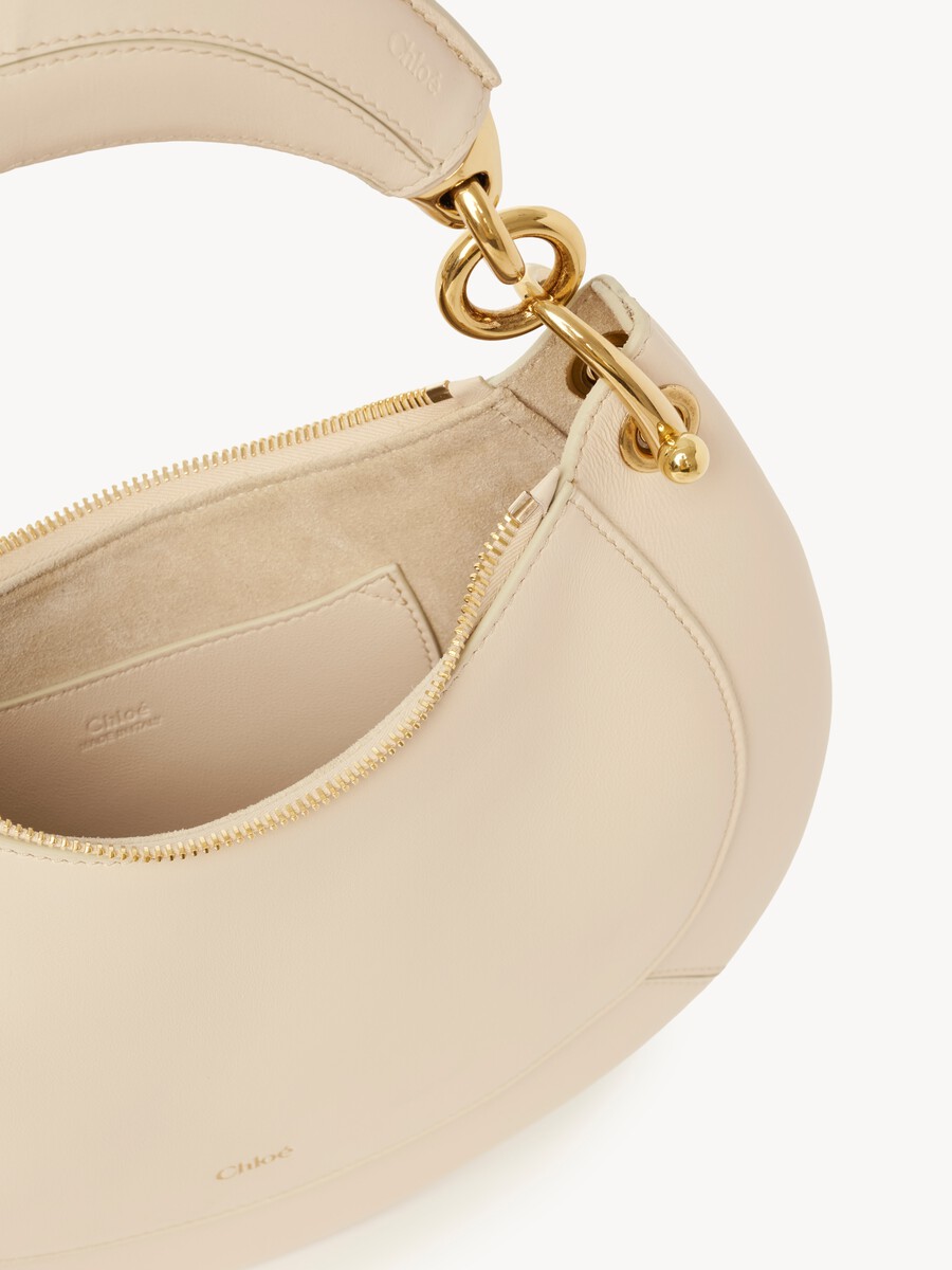 Small Chlo&eacute; Banana zipped hobo in soft leather - 5