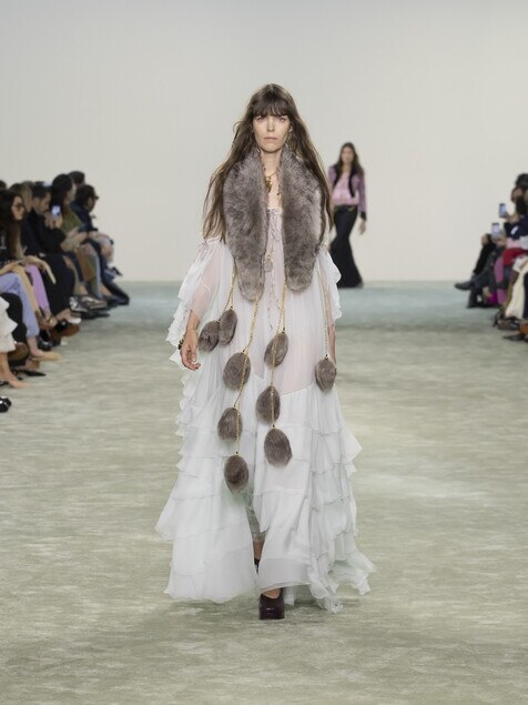 Look 09