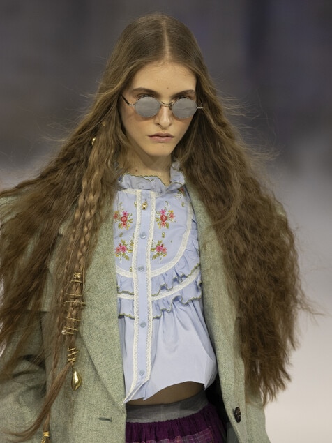 Look 01